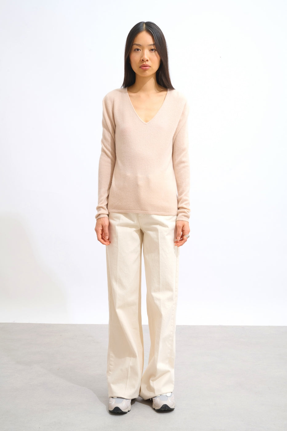 V-Neck Jumper - Galise - Nude