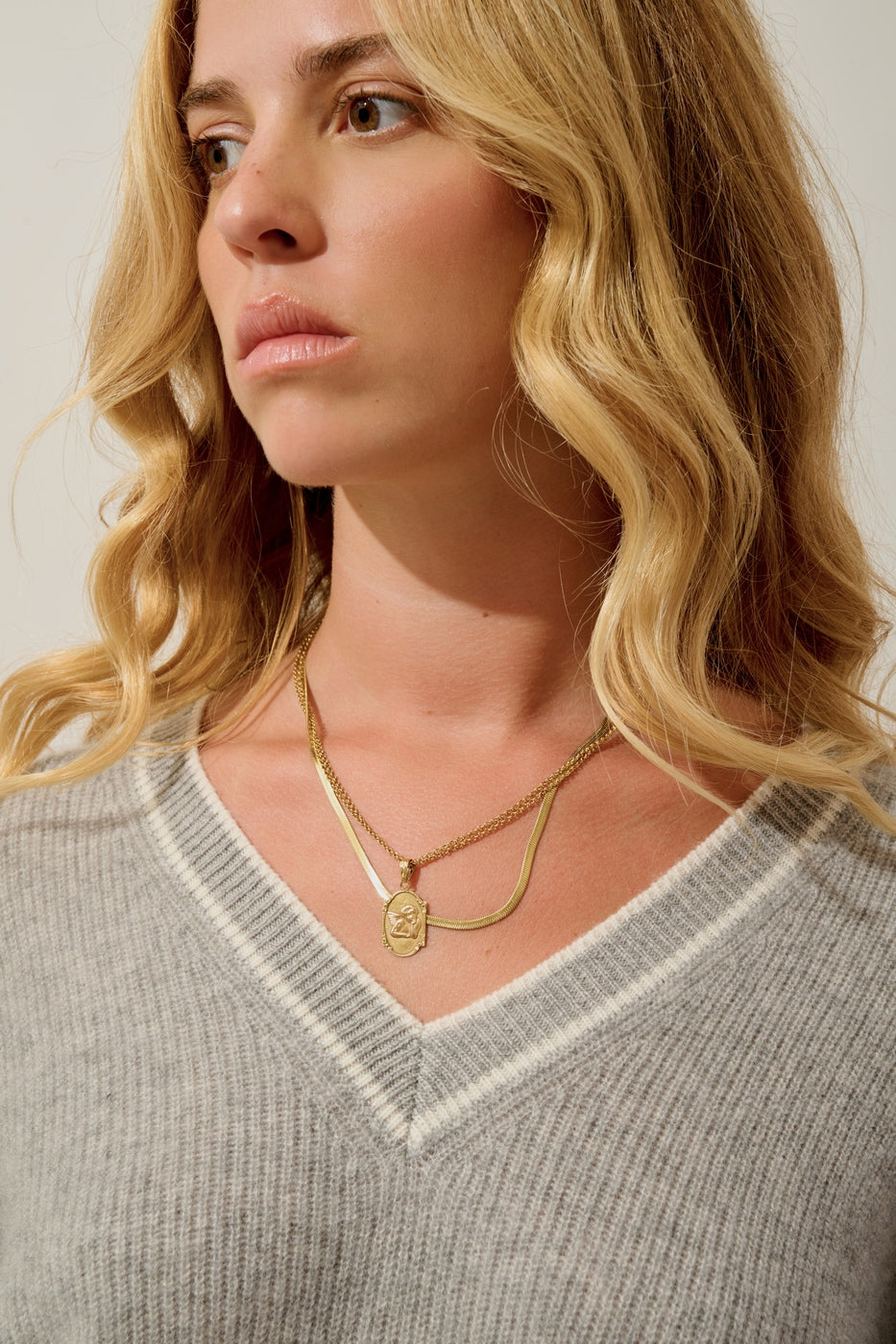 Two-Tone V-Neck Jumper - Sabine - Mottled Cloud_Ivory