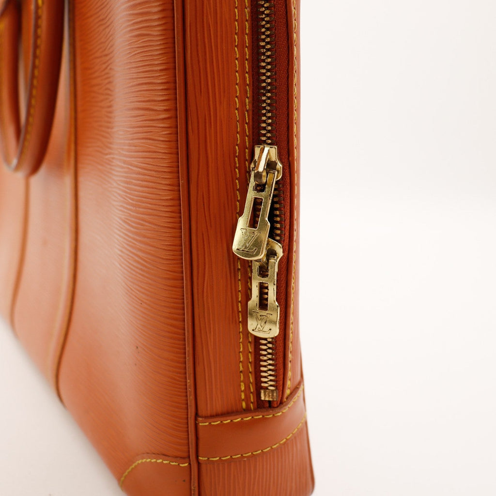 Le Porte-Documents Voyage Epi Marron Louis Vuitton