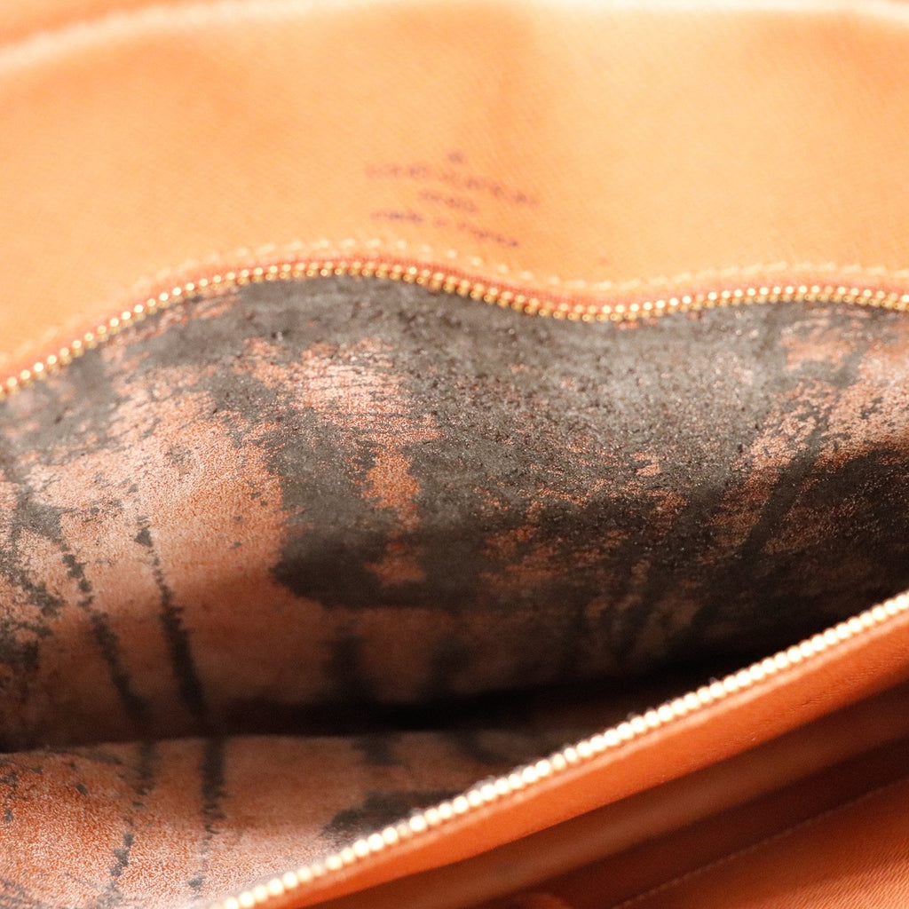 Le Porte-Documents Voyage Epi Marron Louis Vuitton