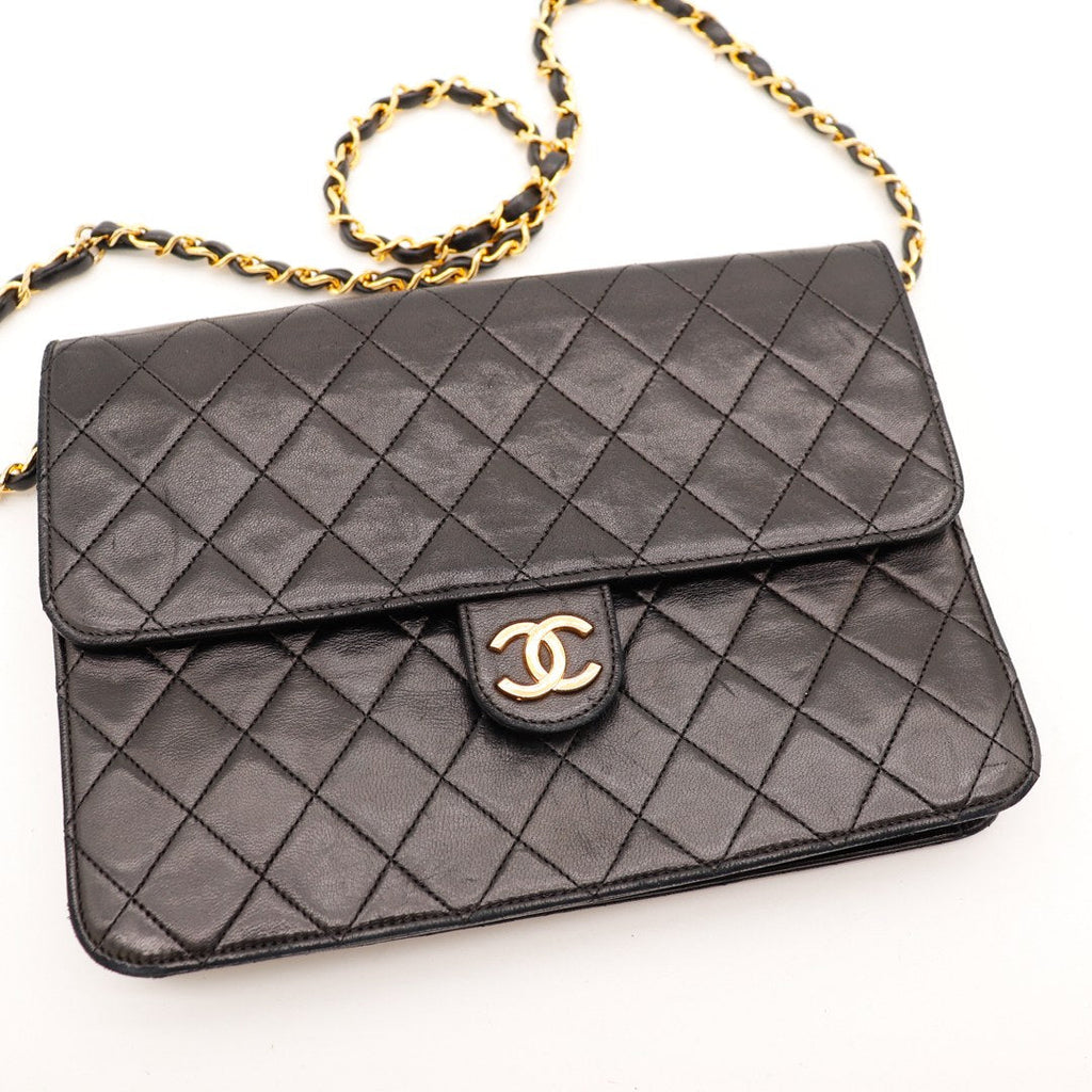 Le Timeless One Flap Chanel