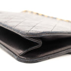 Le Timeless One Flap Chanel