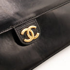 Le Timeless One Flap Chanel