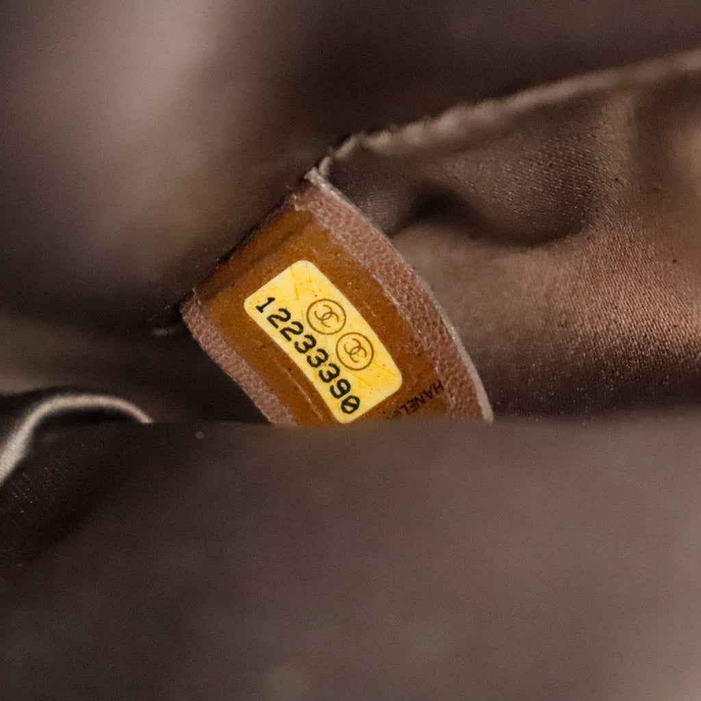 Le Timeless Nylon Enduit Chanel