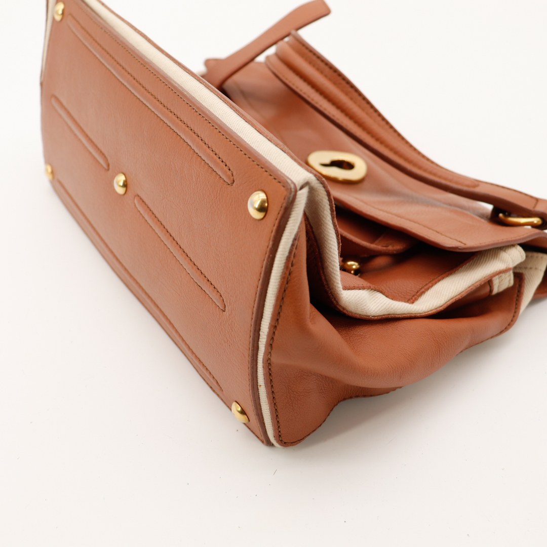 Le Muse Two Saint Laurent