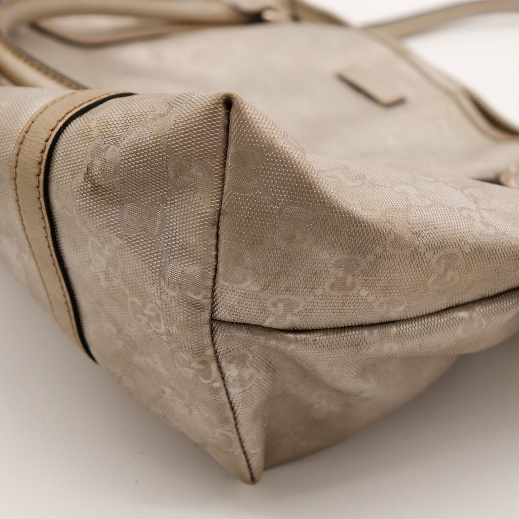 Le Tote Gucci