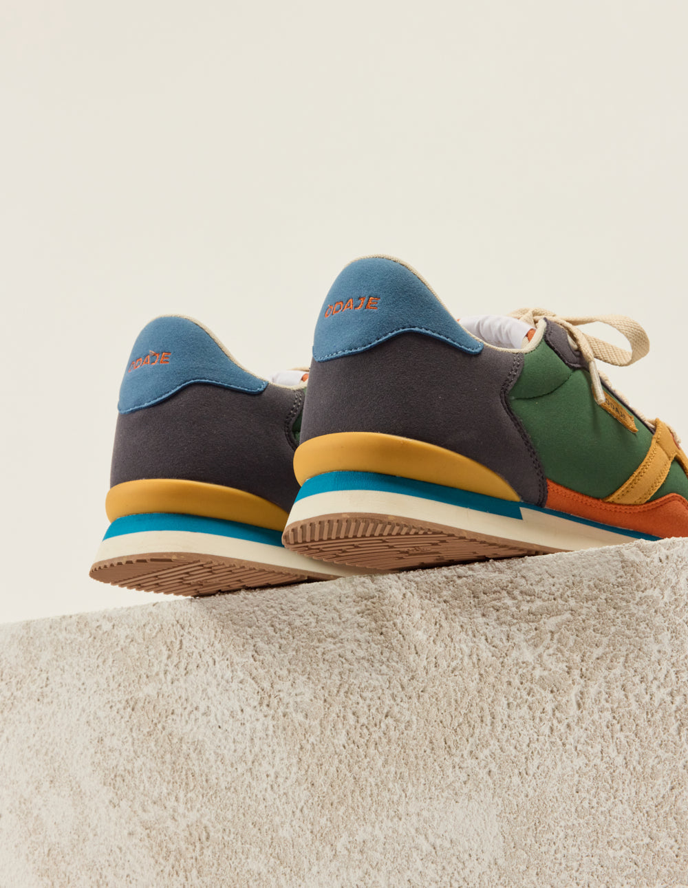 André Low Top Sneakers - Ivory Mustard Terracotta