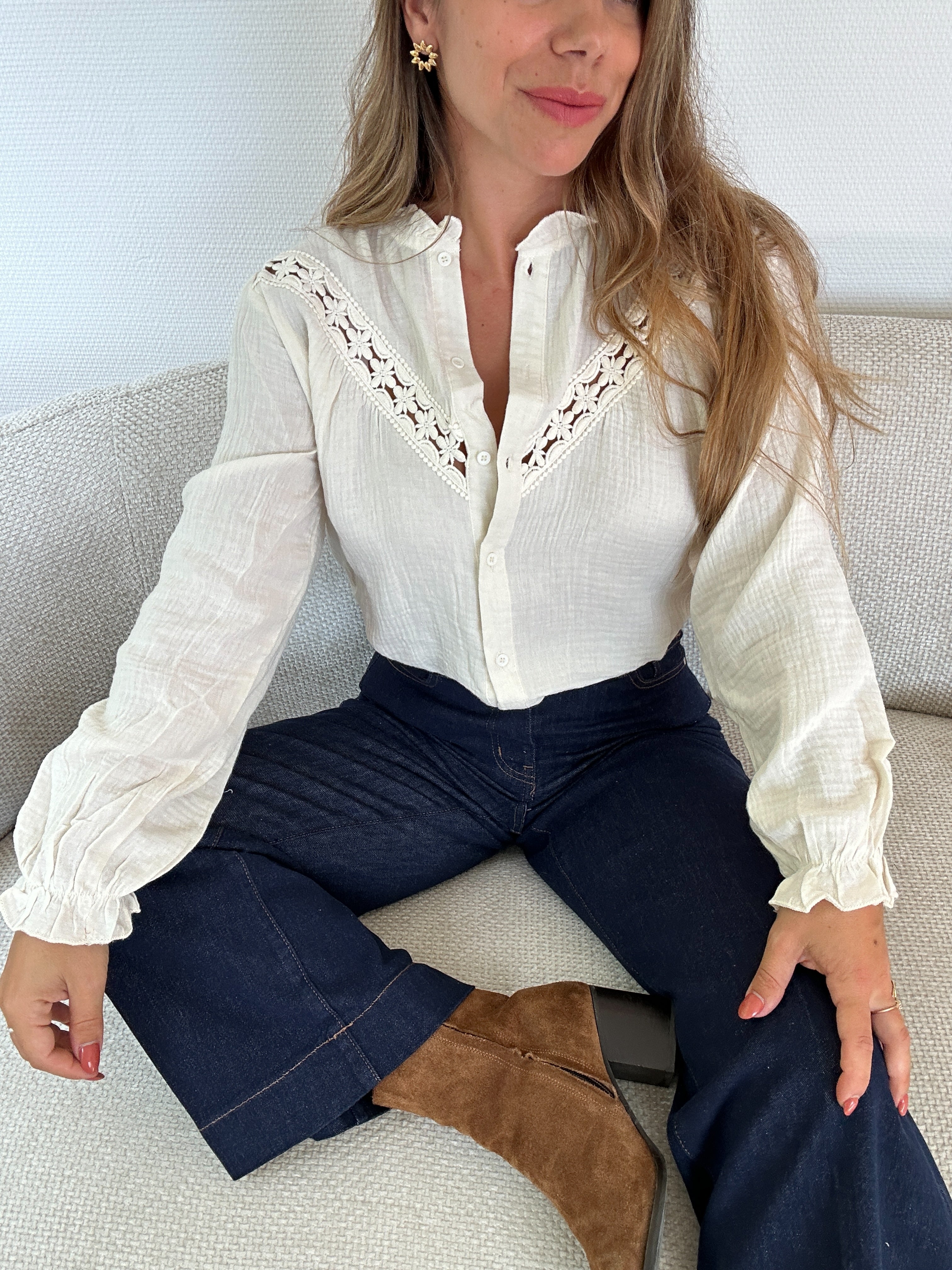 Blusa Angèle Crudo Bordada
