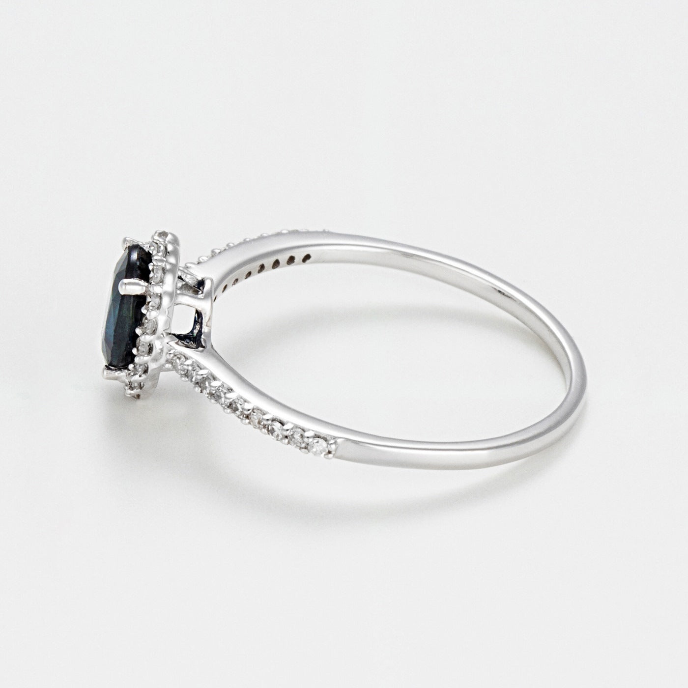 "Courtesy" Ring D0.14/36 Sapphire 0.6 - 375/1000 White Gold