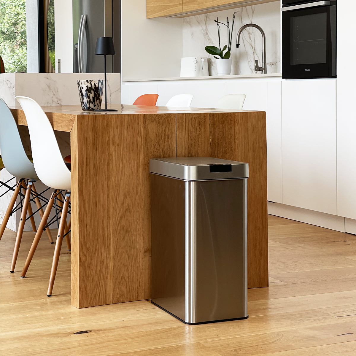 Poubelle de cuisine automatique 60L SILVERLAKE en acier Inox avec cerclage Ouverture papillon grande capacité