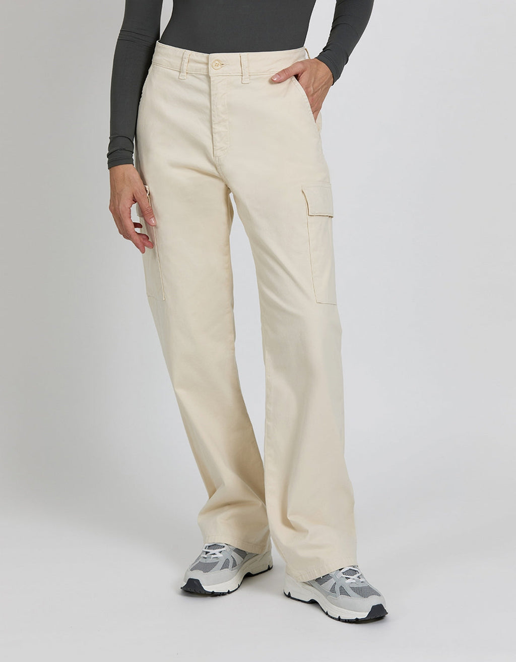 Battle 2 Cargo Trousers - Milkshake - Women