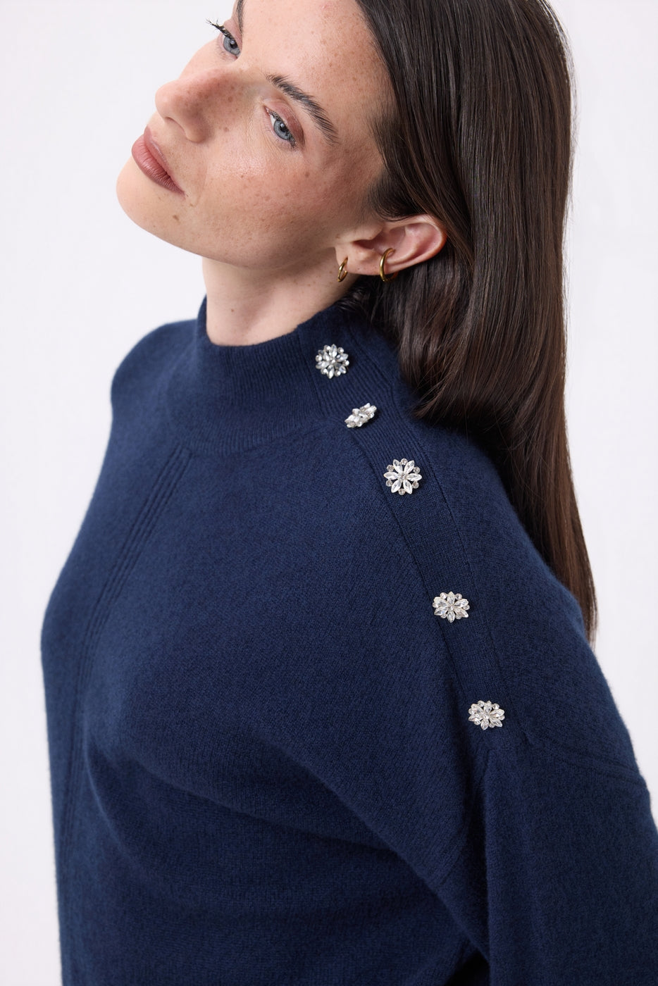 Pull Col Montant A Bijoux Baya - Bleu Marine-Boutons Argent - Femme - 100% Cachemire
