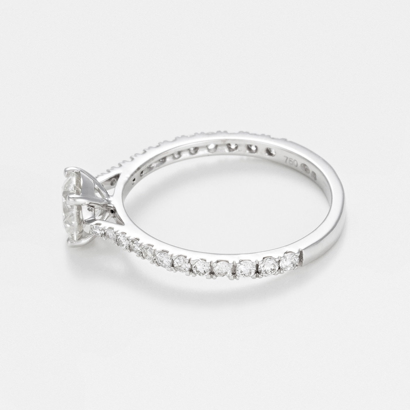 Anillo "Solitaire Royal 1 Quilate" D0.3Ct/24 & D0.7Ct/1 - Oro blanco 750/1000