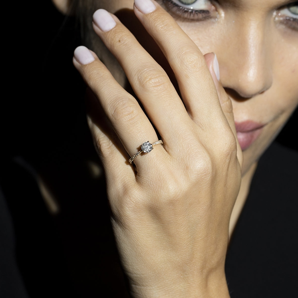 "Royal Solitaire 1 Carat" Ring, 0.3Ct/24 &amp; 0.7Ct/1 - Yellow Gold