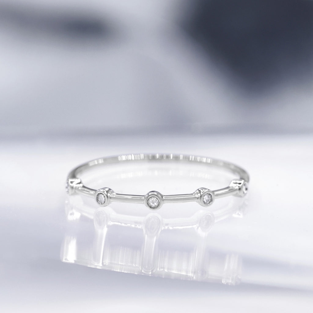 "Ensemble" Ring D0.03/5 - 375/1000 White Gold