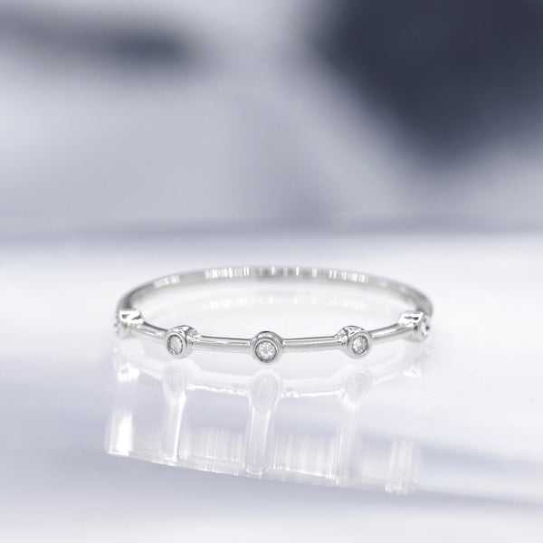 "Ensemble" Ring D0.03/5 - 375/1000 White Gold