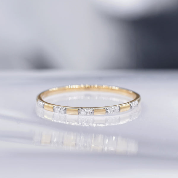 "Apollonia" Diamond Ring 0.034/10 - 375/1000 Yellow Gold