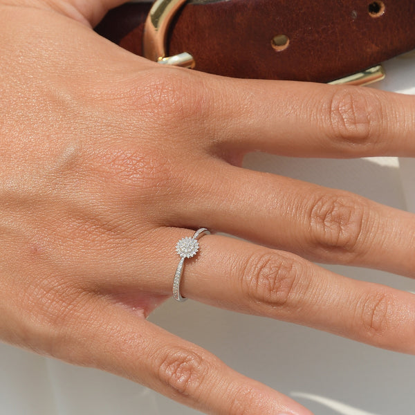 "Harmony" Ring with Diamonds 0.10/50 - 375/1000 White Gold