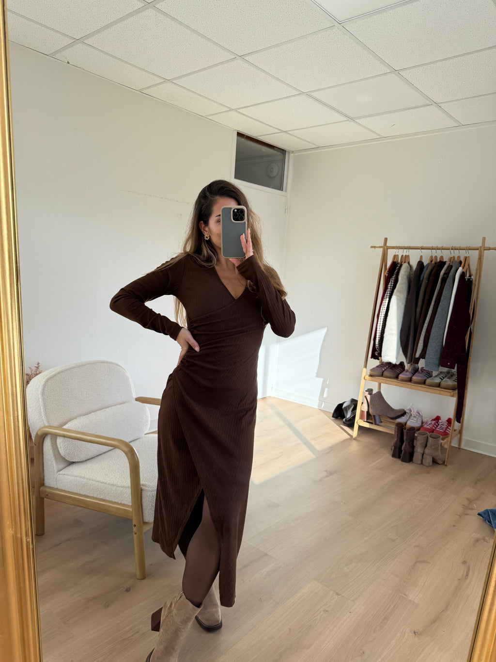 Vestido romano de chocolate