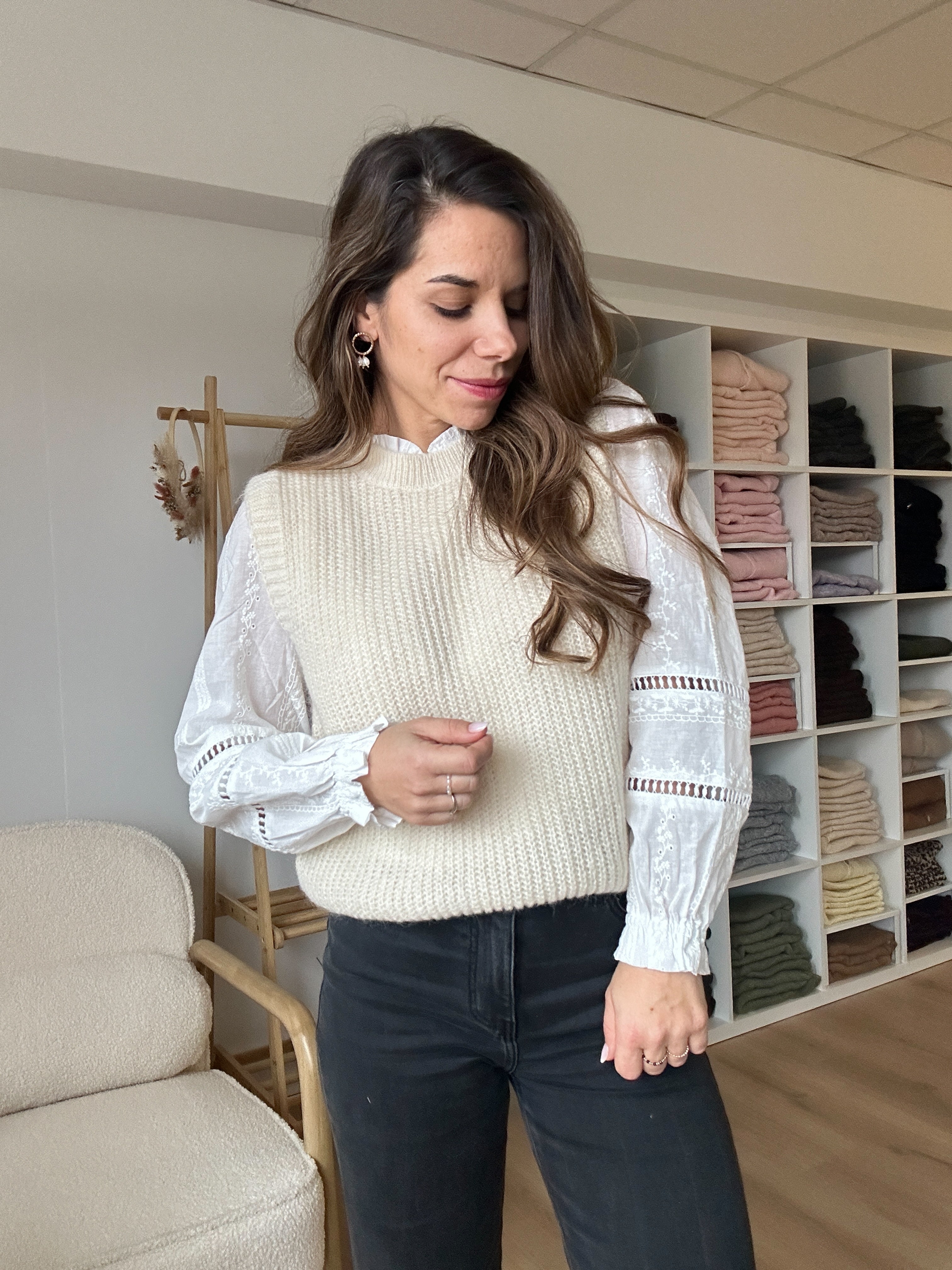 Adèle Ivory Sleeveless Sweater