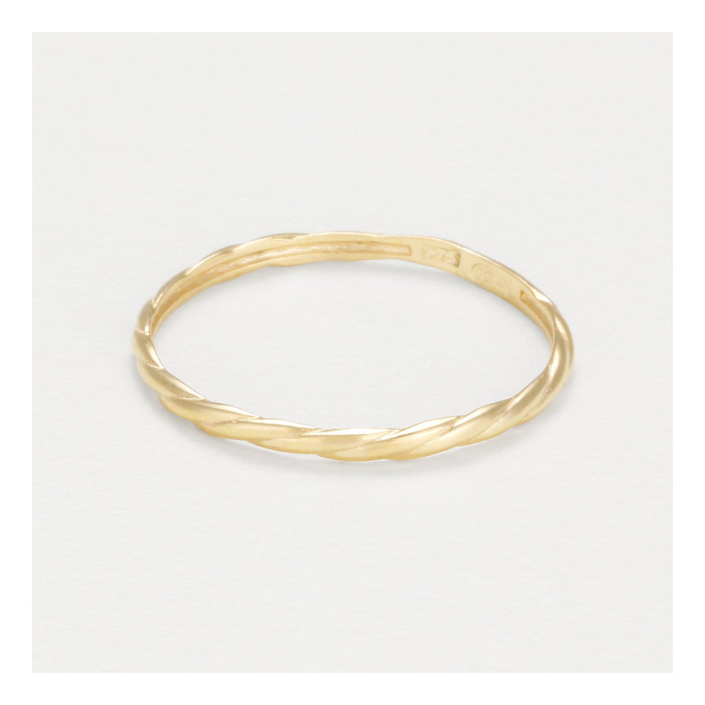 Anillo “Adolie” Oro amarillo 375/1000