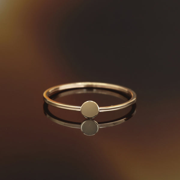 “Delilah” Ring 375/1000 Yellow Gold