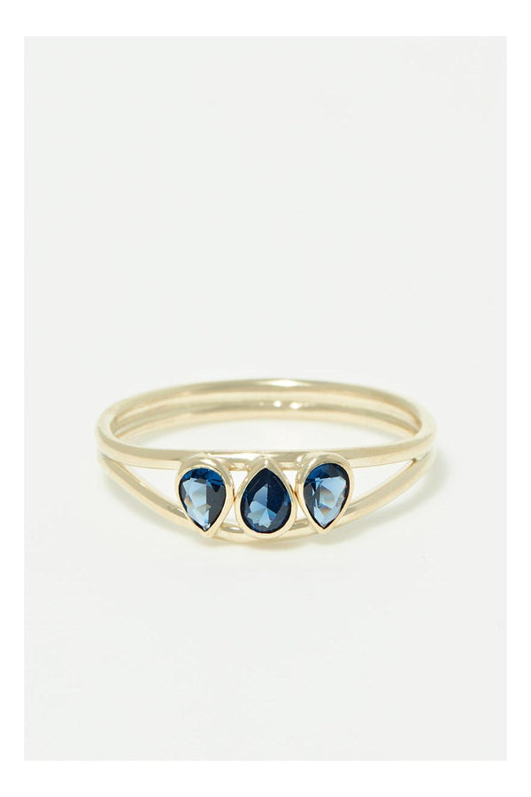 Anillo “Marine Bleue” Oro amarillo 375/1000 y circonio