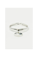 375/1000 White Gold “Medallion” Ring