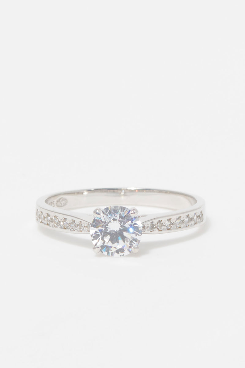 Bague "Amoureuse Brillante" Or Blanc 375/1000
