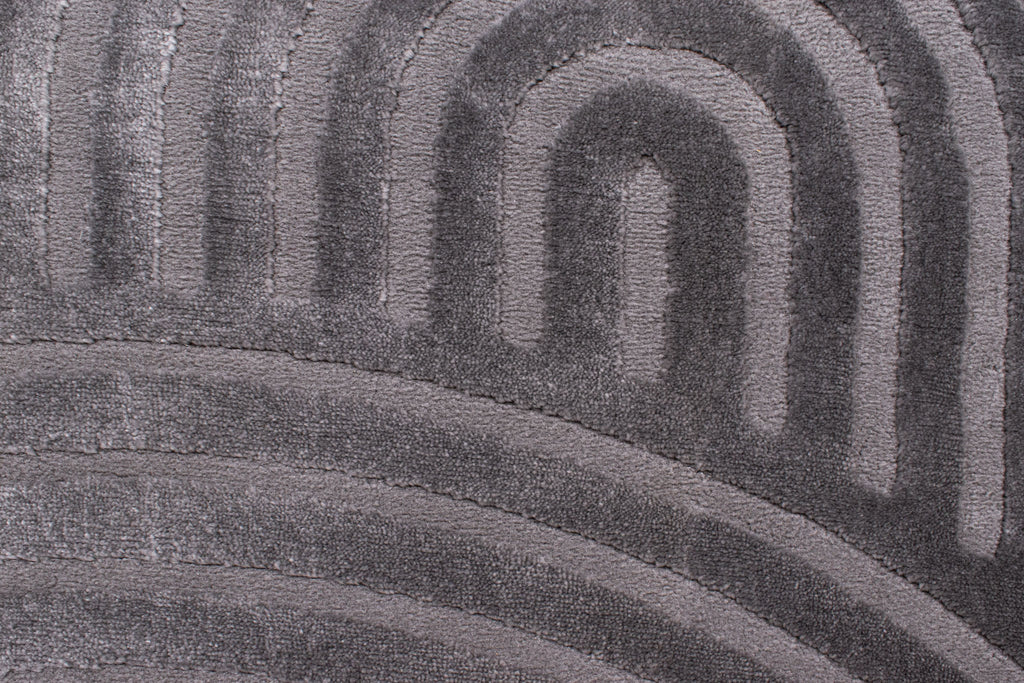 Round gray rainbow rug with long embossed pile: BIA157GRI BIANCA