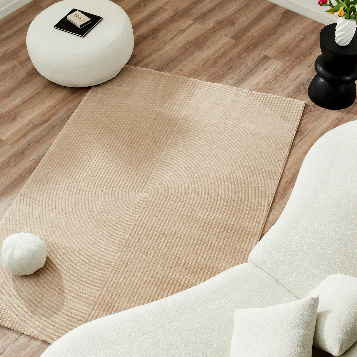 Alfombra con motivos geométricos en pelo en relieve beige: BIA159BEI BIANCA