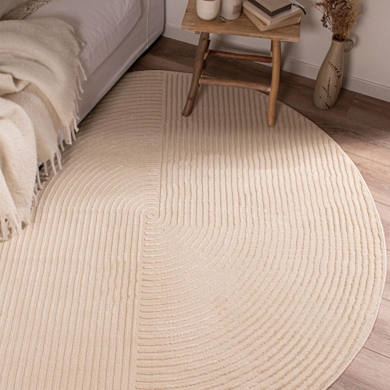 BIANCA - Modern round cream rug with relief - BIA159CRE BIANCA