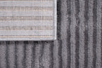 Geometric pattern rug in gray relief pile: BIA159GRI BIANCA