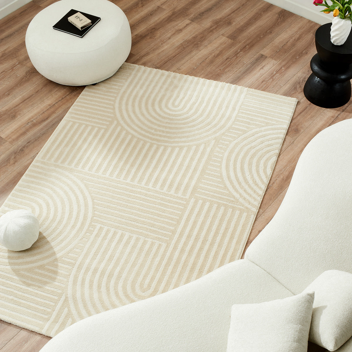 Alfombra crema con motivos en relieve: BIA163CRE BIANCA