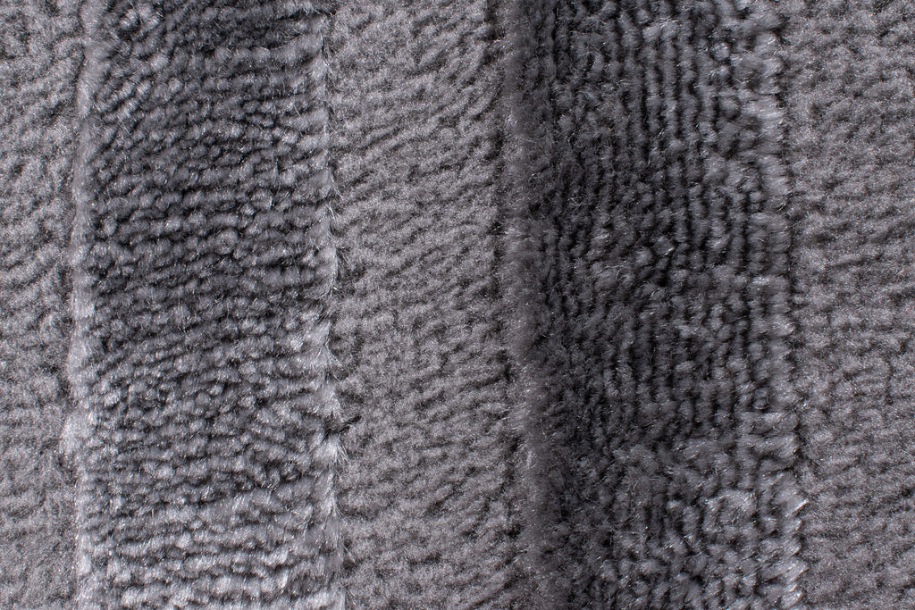 Alfombra gris con motivos en relieve: BIA163GRI BIANCA