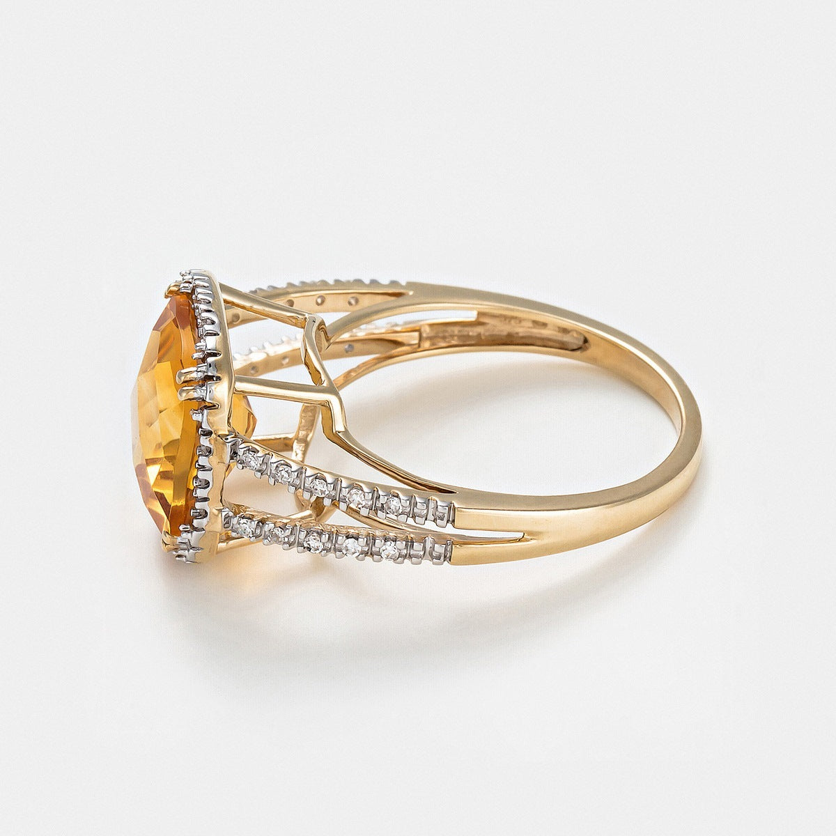 Anillo “Divino Citrino 10” Diamante 0.10Ct/32 + Citrino 3.75/1