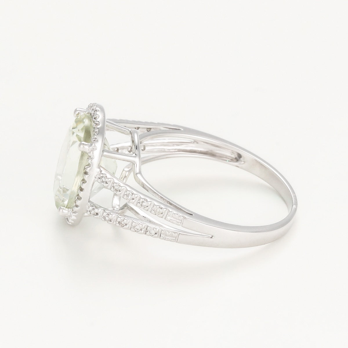 Anillo "Amatista Verde Ovalada" - Oro blanco 375/1000