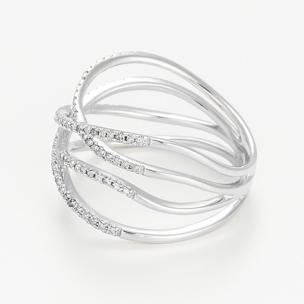 Anillo “Enlazado Luminoso” – Oro Blanco 375/1000