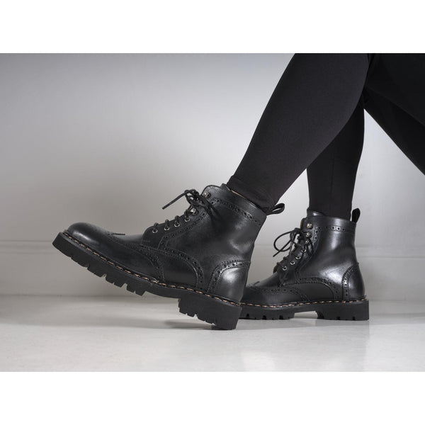 Wingtip Derby Ankle Boots - Black - Women