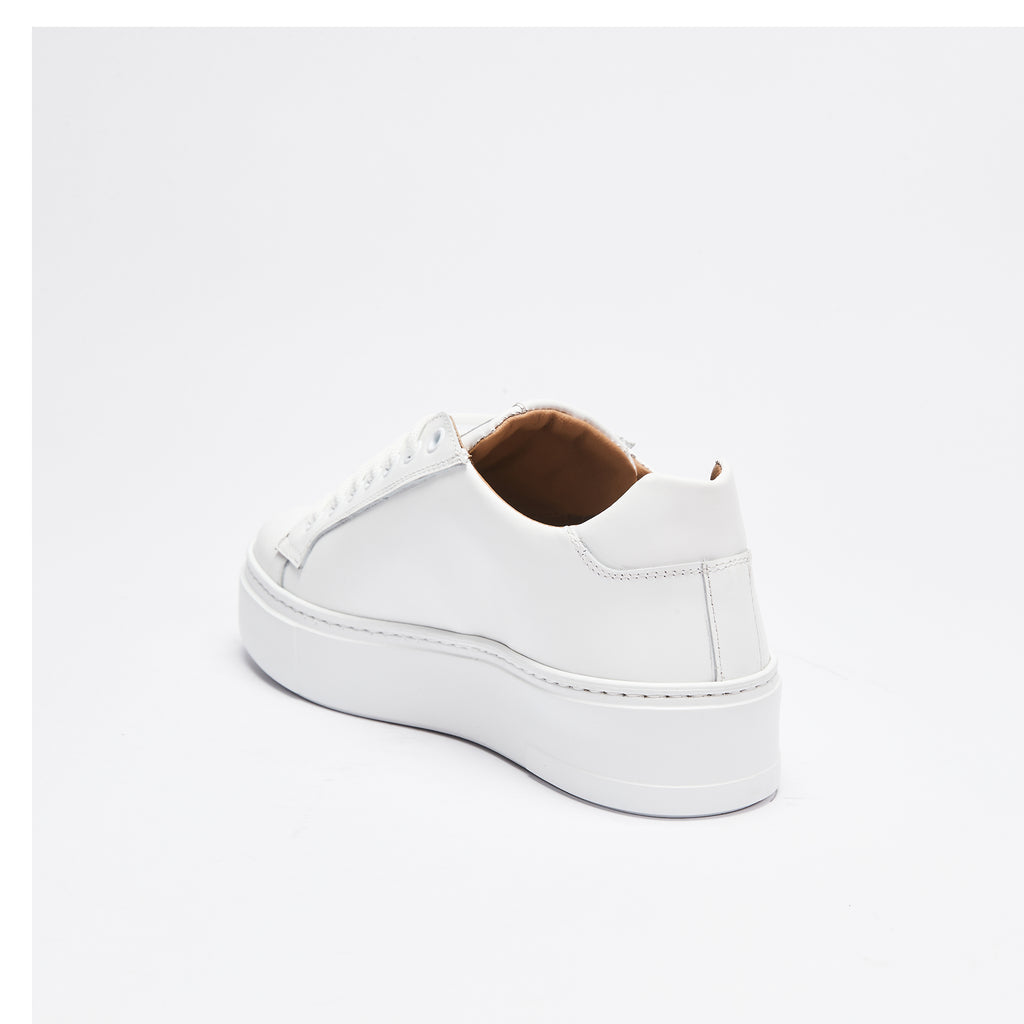 Classic Lace-Up Trainers - White - Women
