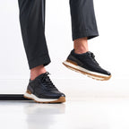Trainers - Black - Men
