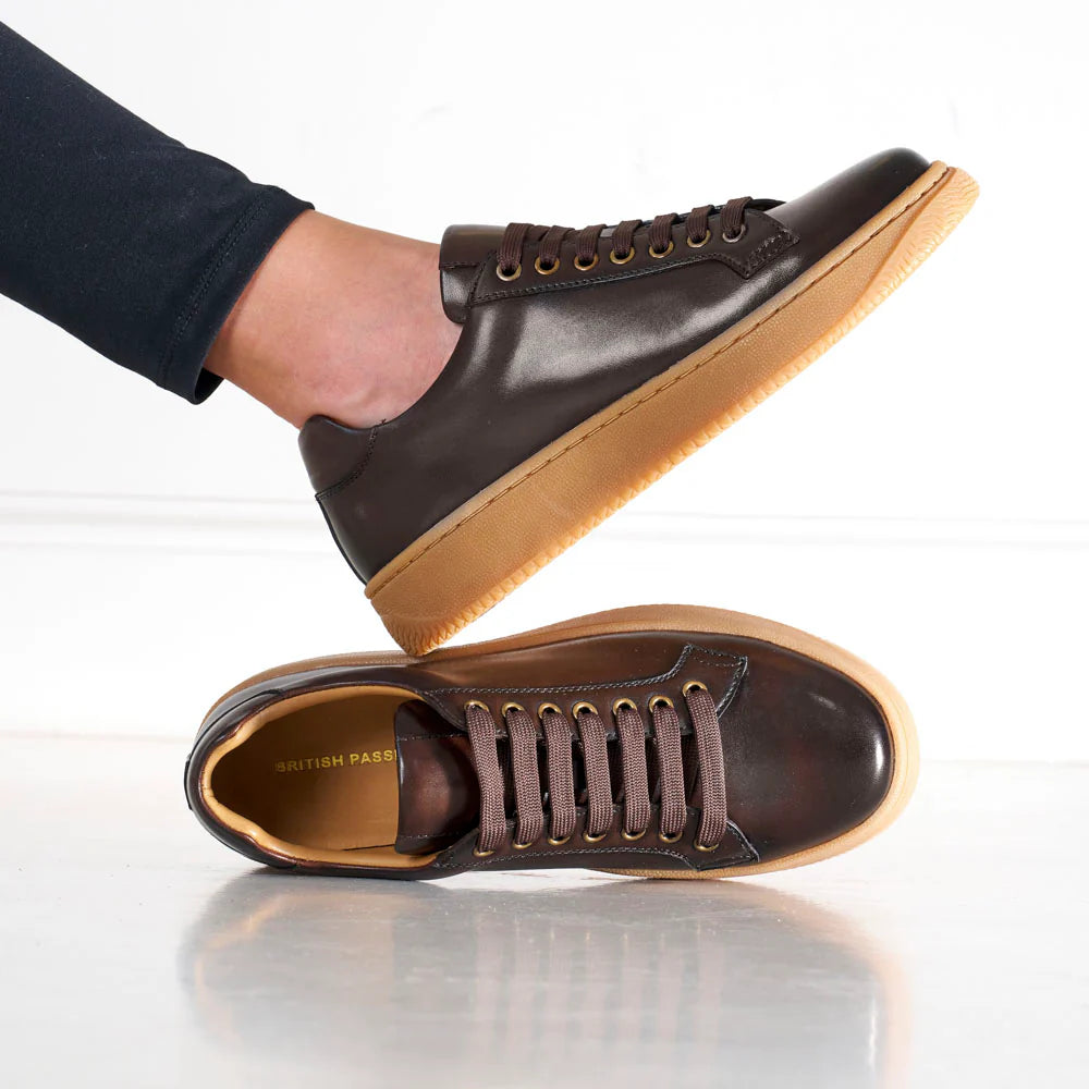 Klassieke vetersneakers - Donkerbruin - Dames