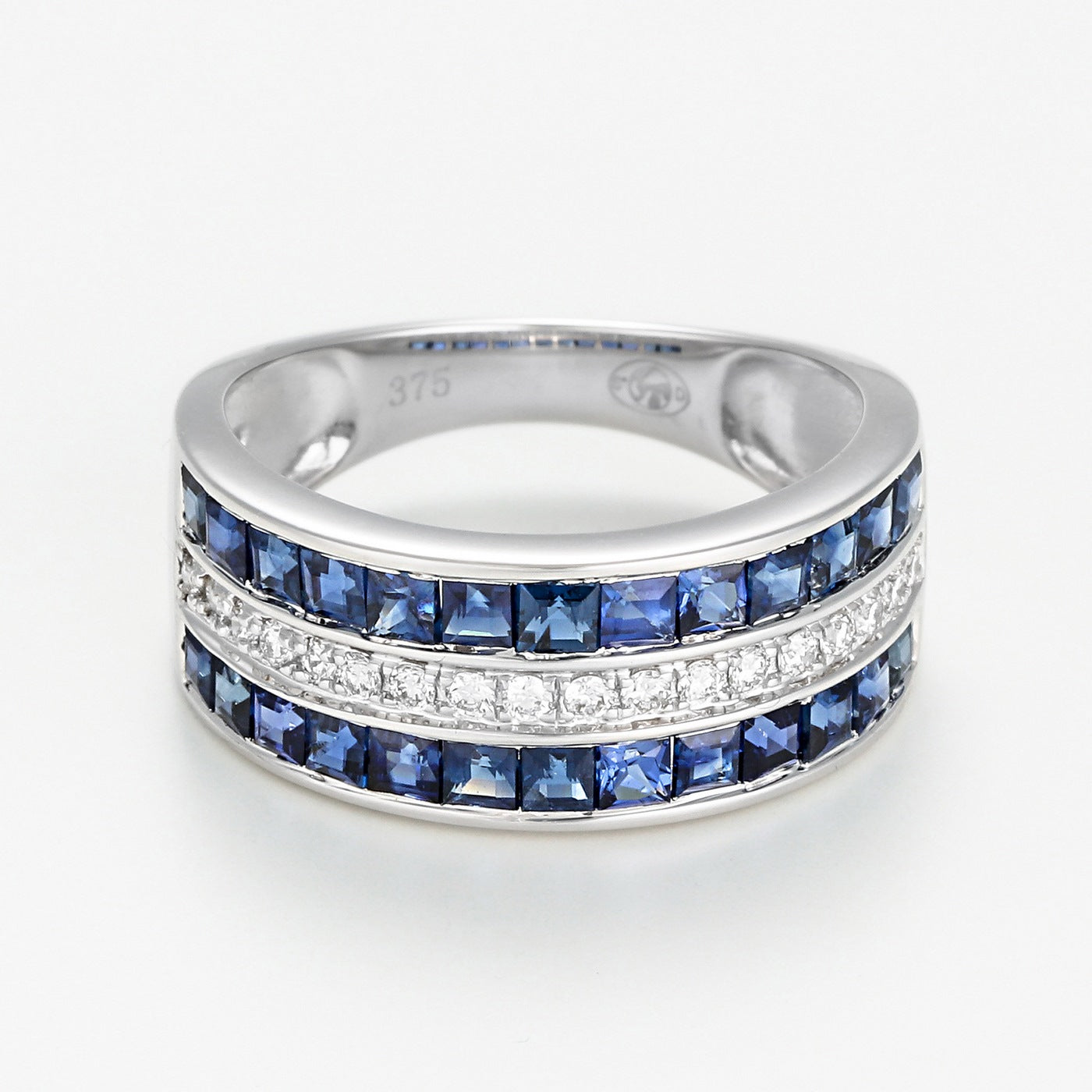 "Princesses Sapphire" Ring, 0.17/18 diameter, 1.7/26 sapphire - 375/1000 White Gold