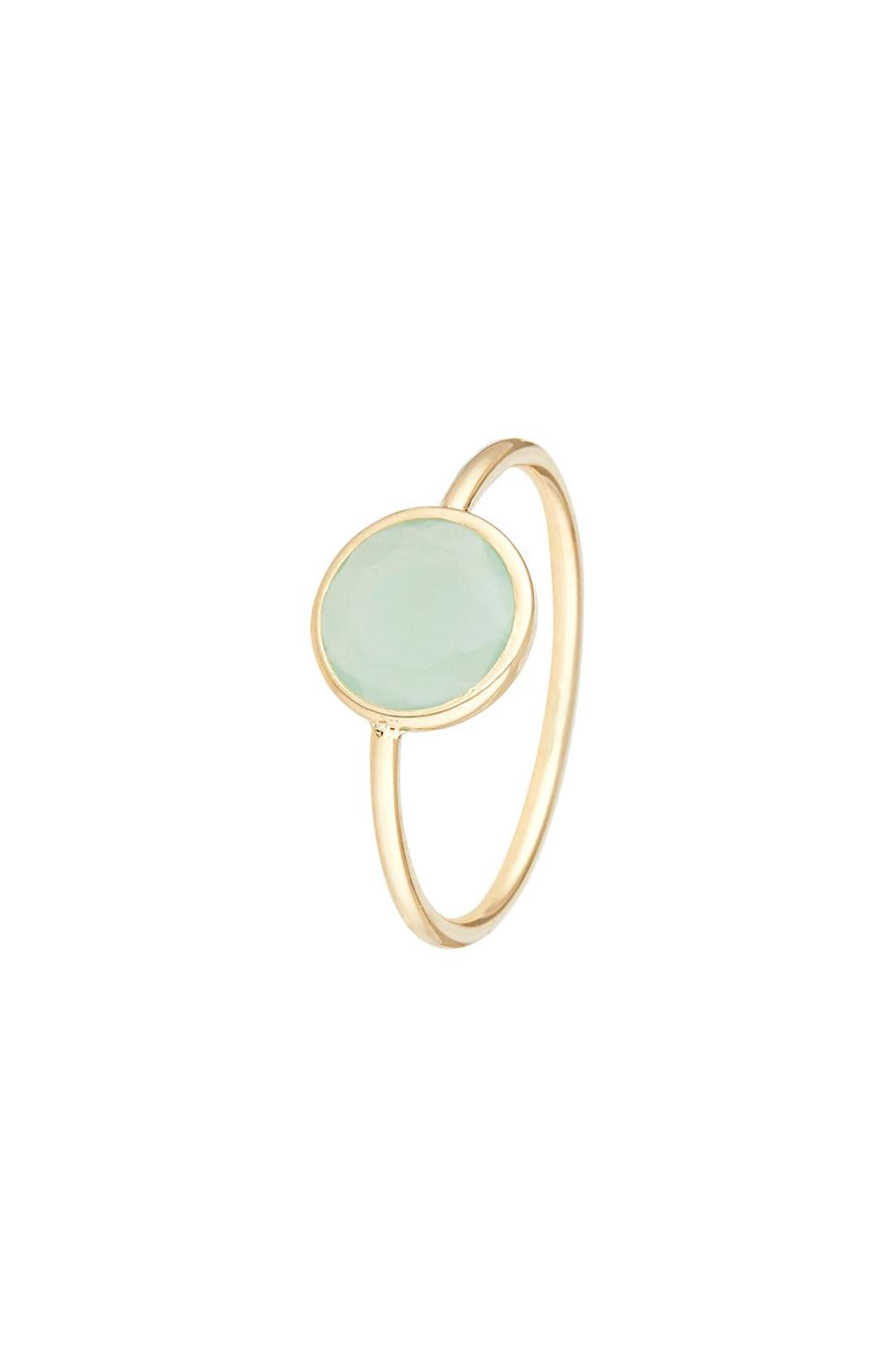 “Aliyan” Green Jade Ring, 375/1000 Yellow Gold