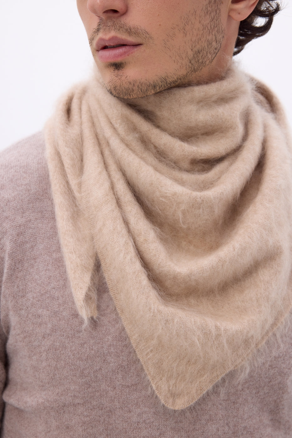 Bandana triangular oversize – Cachemira cepillada Brea - Beige crema - Hombre