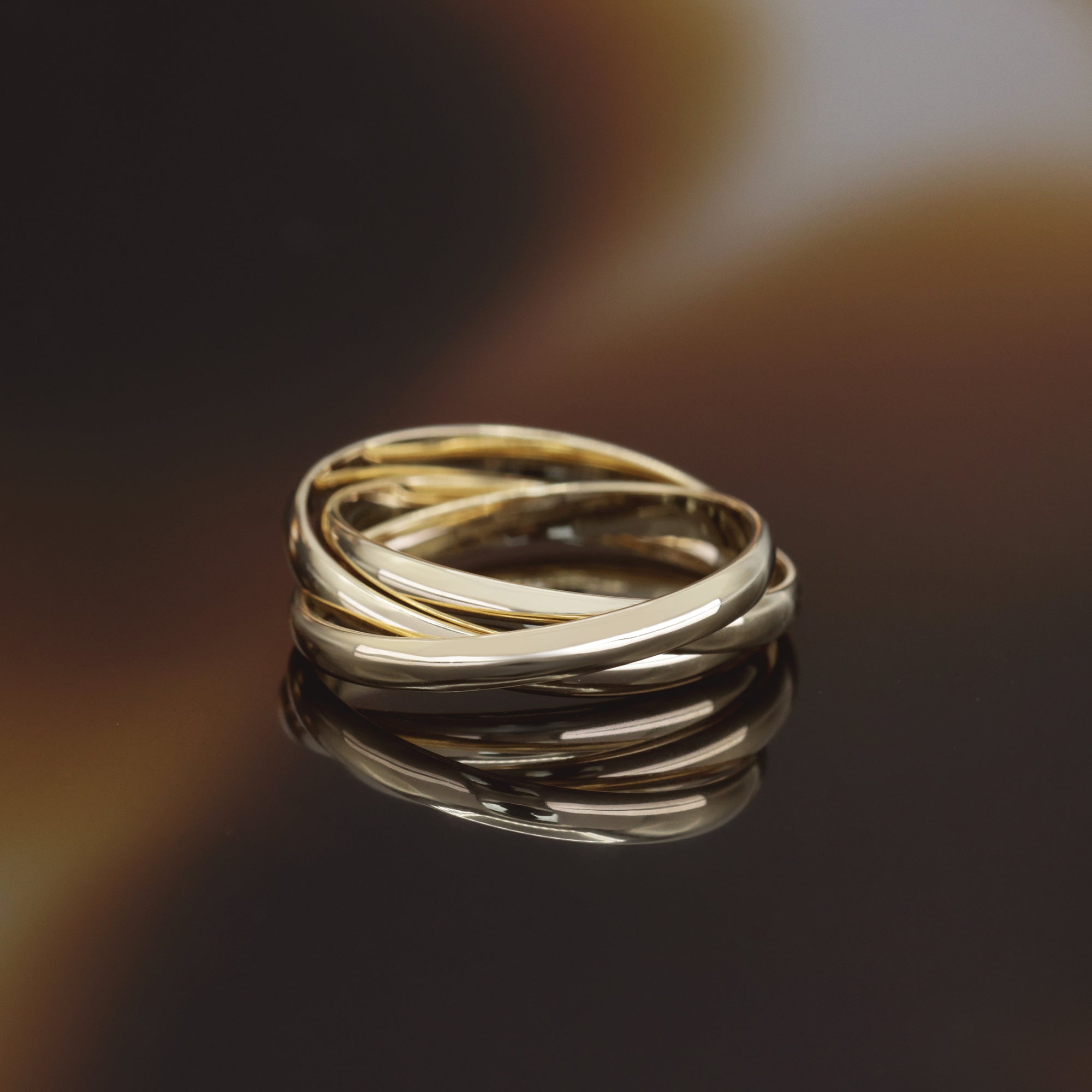 Anillo “Saturna” Oro amarillo 375/1000
