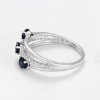 Bague "Trio De Saphir" D0,09Ct/20 + Saphir0,69Ct/3