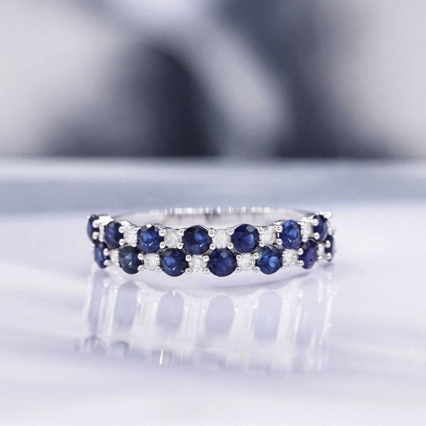 Anillo "Princess Grace" Diamantes 0.21/14 + Zafiros 1.4/14 - Oro blanco 375/1000
