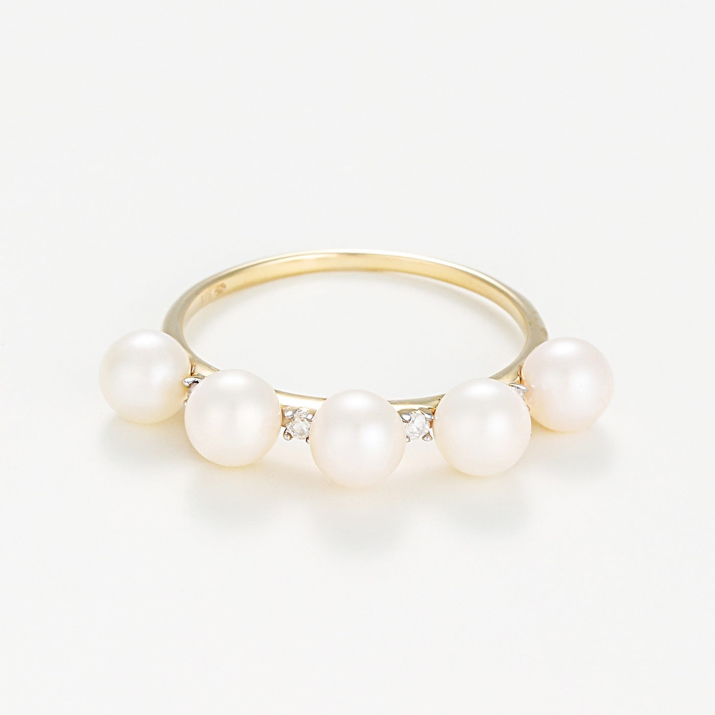 Anillo "Crown" Perla 4Mm*5 & Diamante 0.040 - Oro Amarillo 375/1000
