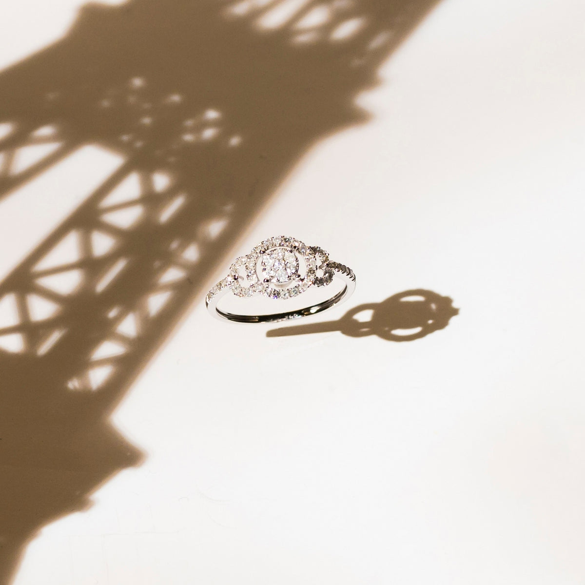 Anello "Infini" D0,31/51 - Oro bianco 375/1000